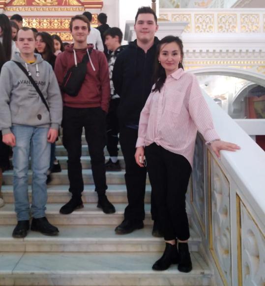 Студенты отделения посетили Театр оперы и балета