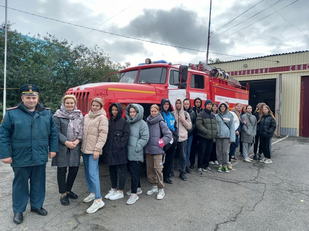 Студенты Лиманского филиала АГПК познакомились с профессией пожарного