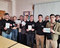 Студенты Лиманского филиала приняли участие во Всероссийской молодежной акции «Фронтовая открытка»