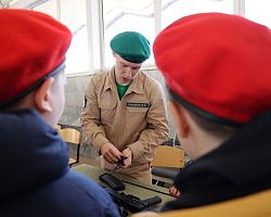 12 марта в Астрахань прибыл поезд Министерства Обороны «Сила в правде».