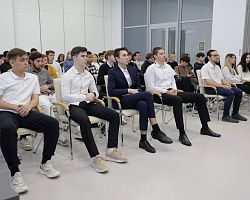 Более 600 студентов колледжа стали участниками лекций Российского общества «Знание»