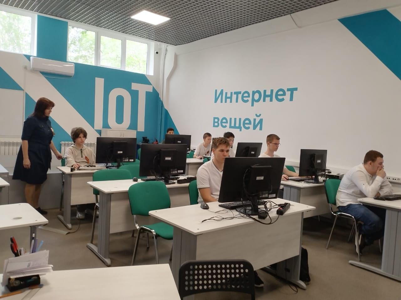 Механическое отделение АГПК чтит память героев в онлайн-игре "Наша Победа"