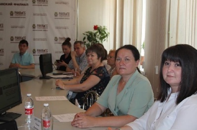 Панельная дискуссия «Коллаборация бизнеса и образования в формировании туристических кластеров в Прикаспийском регионе»