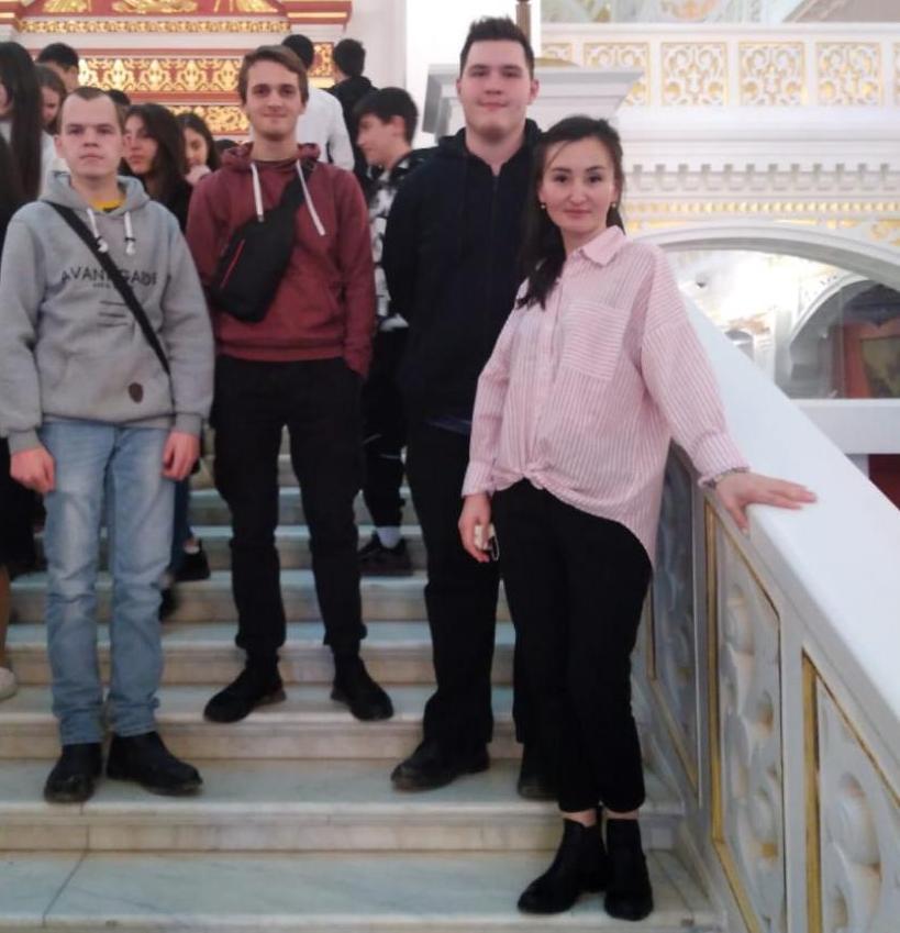 Студенты отделения посетили Театр оперы и балета