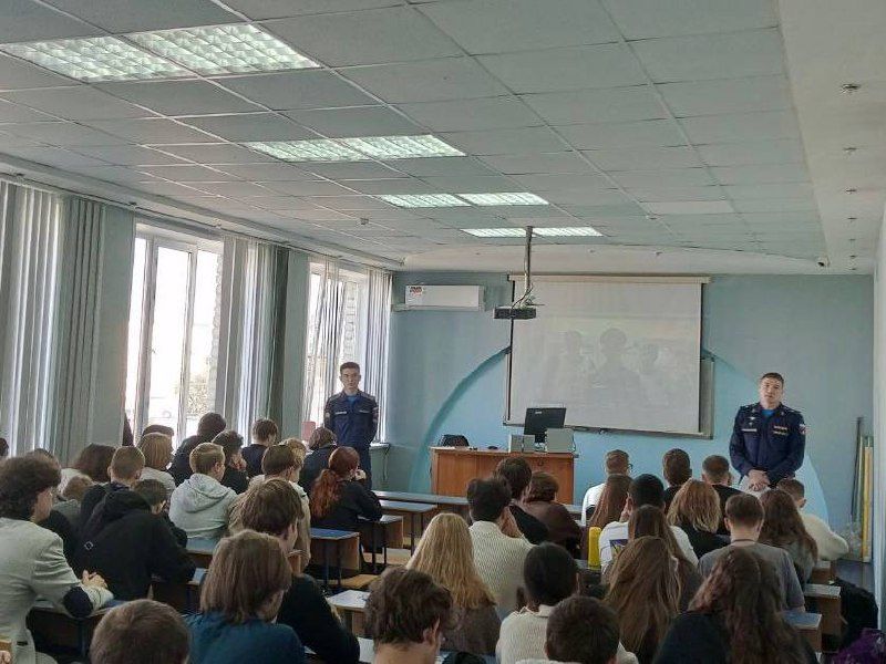 Профориентационная встреча со специалистом Ярославского высшего военного училища