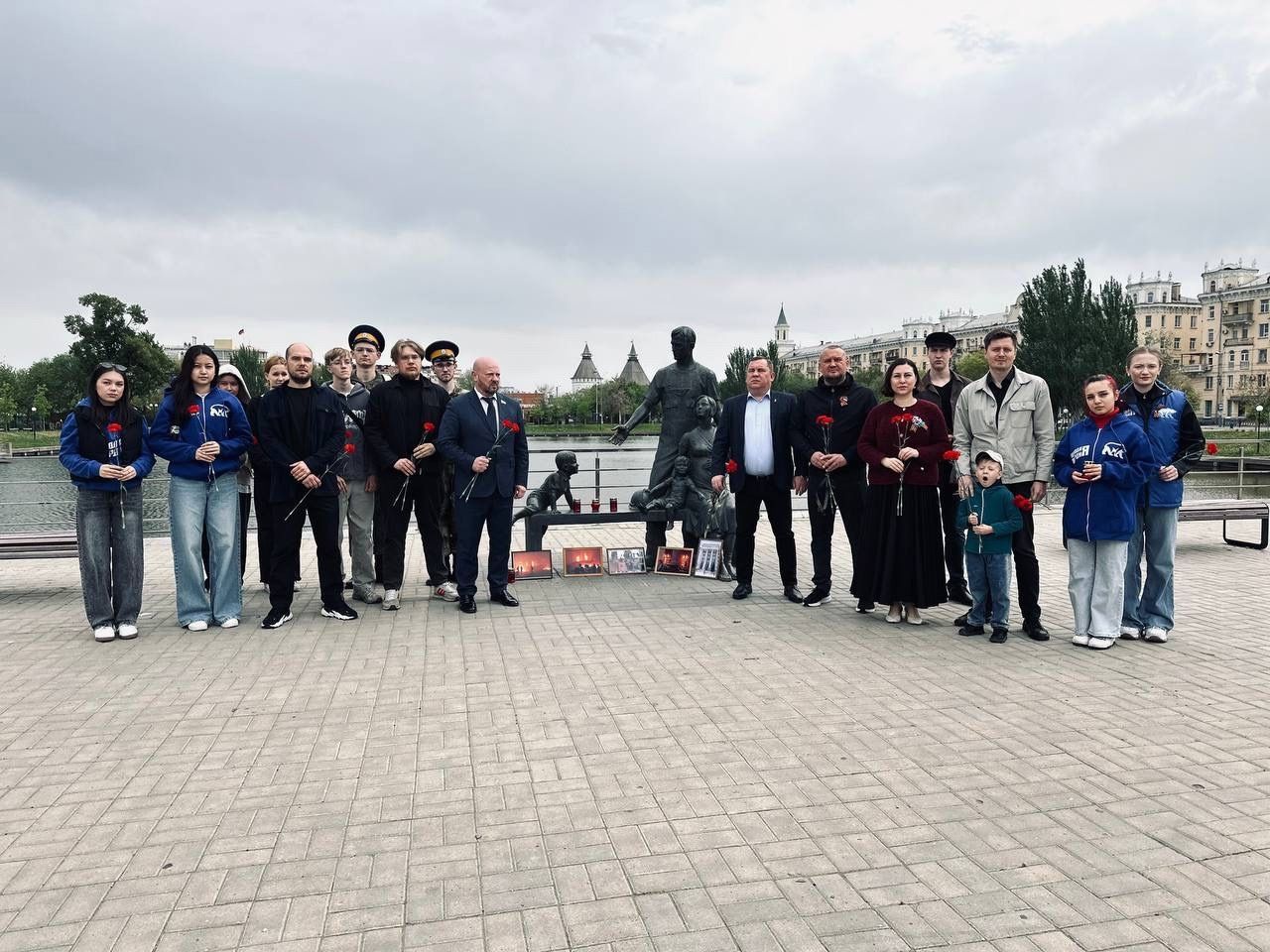 Студенты группы ЭБК-1109 приняли участие в акции памяти