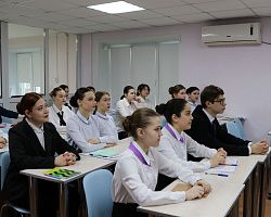 Амбассадоры Профессионалитета прошли тренинг-программу «WOW СЕРВИС!»