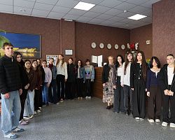 Школьники Астрахани «примерили» профессии: профпробы и экскурсии в рамках «Профессионалитета»