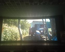 Студенты Лиманского филиала посетили киноцентр «Юбилейный»