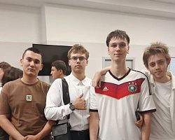 От диалога с героем к творчеству: студенты группы ССА-4109 на встрече с офицером 