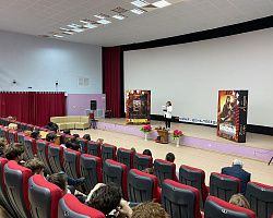 Студенты Лиманского филиала посетили киноцентр «Юбилейный»
