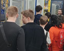 Студенты ИТЭП гости компании Мобильные ТелеСистемы