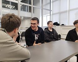 Студенты проверили знания истории Великой Отечественной войны в интеллектуальной игре!