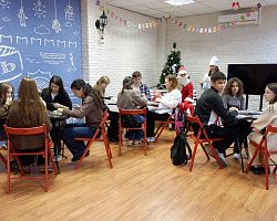 Студенты АГПК стали участниками новогоднего квеста «Детективные приключения» в библиотеке имени Н. К. Крупской