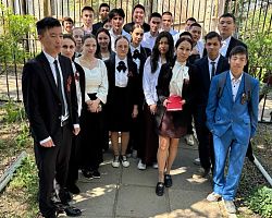 «Пропуск в профессию»: студенты АГПК узнали, как работает администрация Володарского района! 