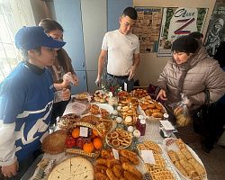 Новогодняя благотворительная ярмарка в Володарском филиале: помощь защитникам СВО