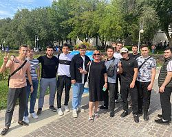 Студенты АГПК приняли участие в митинге в поддержку референдума в регионах Донбасса