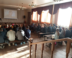 Студенты Харабалинского филиала АГПК на просмотре фильма "Предательство"