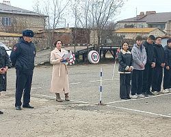 Студенты Володарского филиала АГПК доказали свое мастерство за рулем