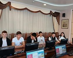 Студенты механического отделения АГПК приняли участие в патриотическом мероприятии «Со слезами на глазах…»