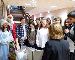 Студенты АГПК стали участниками новогоднего квеста «Детективные приключения» в библиотеке имени Н. К. Крупской