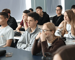 В АГПК провели профилактическую беседу о правилах дорожного движения