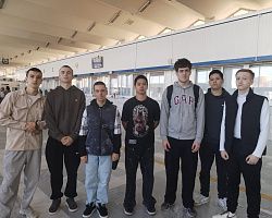 Студенты РЭМ - 1309 исполнили "Катюшу" в рамках акции, посвященной 80-летию Победы