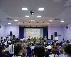 В АГПК прошёл фестиваль военно-патриотической песни «Весна на клавишах Победы»