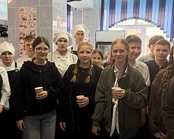 Лиманский филиал АГПК распахнул двери для школьников