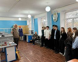 Лиманский филиал АГПК распахнул двери для школьников