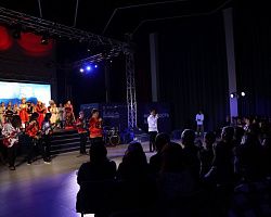 В АГПК состоялся концерт, посвященный Дню народного Единства!