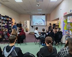 Студенты Лиманского филиала АГПК сразились в интеллектуальном брейн-ринге «Ступени власти»