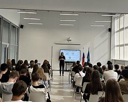 Профилактика безопасности дорожного движения для студентов АГПК