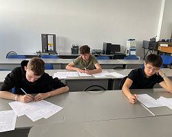 В АГПК прошел финал олимпиады СКФУ «45 параллель» по нефтегазовому делу